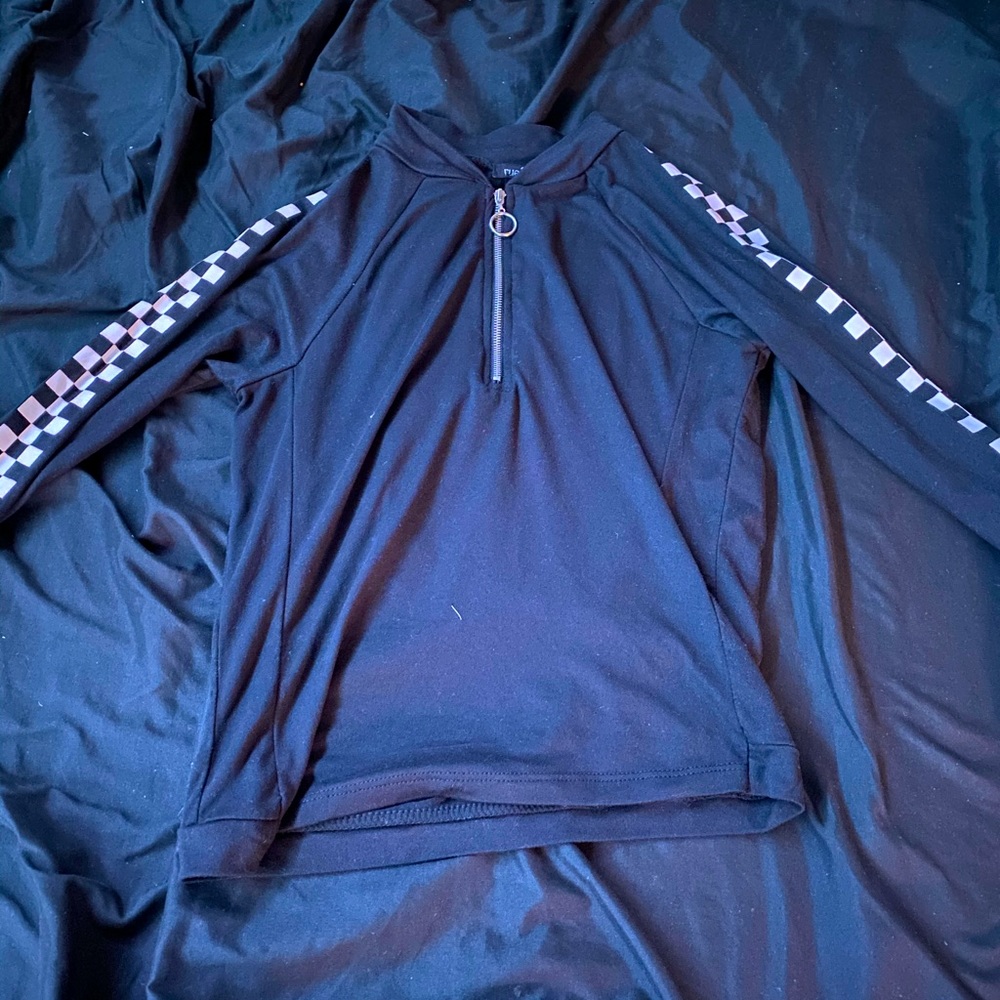 Black and White Checkered Long Sleeve Zip Up Top